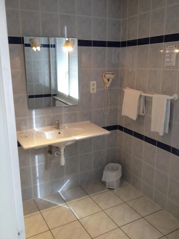 Amadeus Hotel Sarreguemines Værelse billede